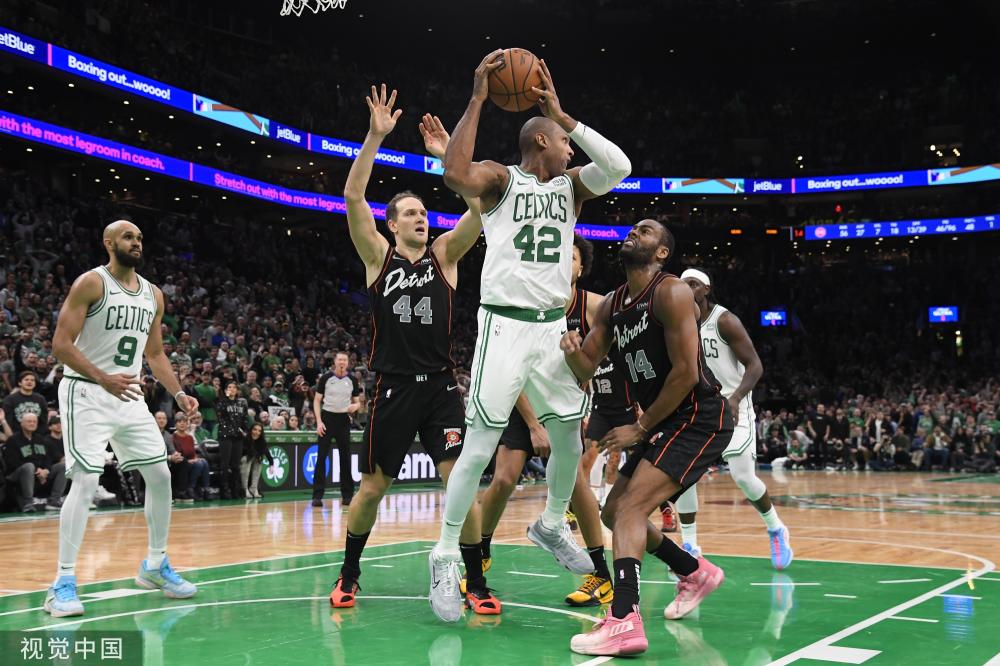 在赛季中期 在赛季中期