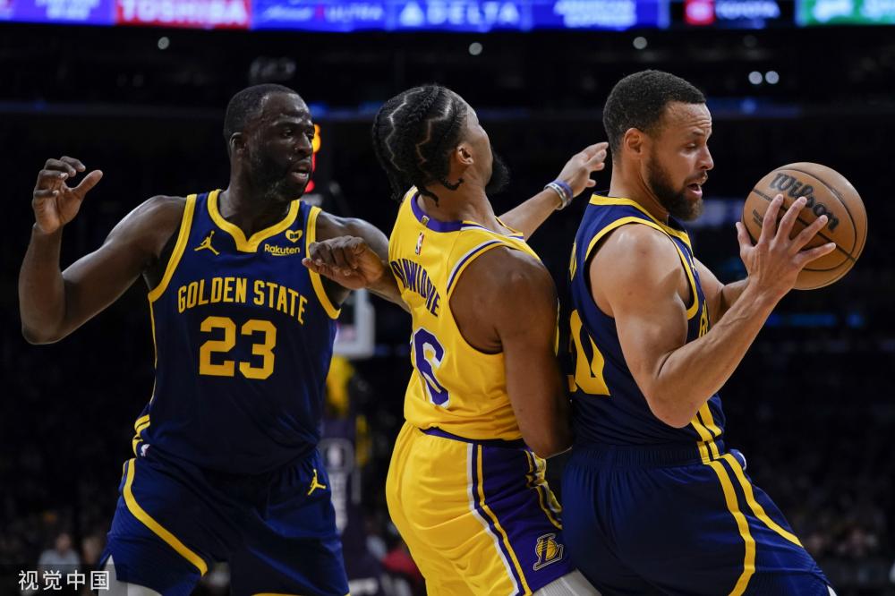 现出了他们 现出了他们