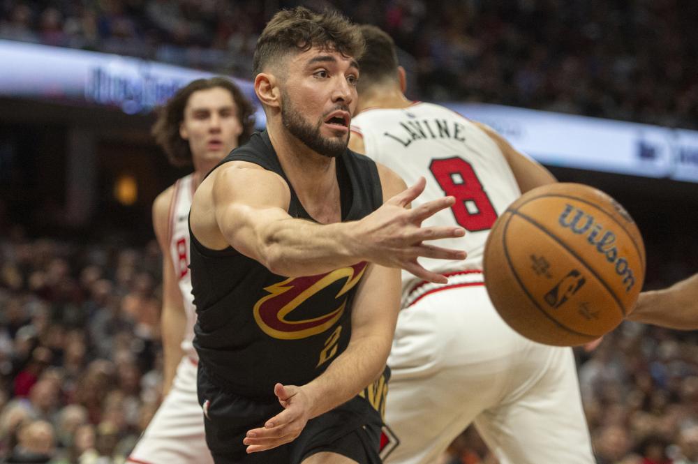 15亿美元 15亿美元